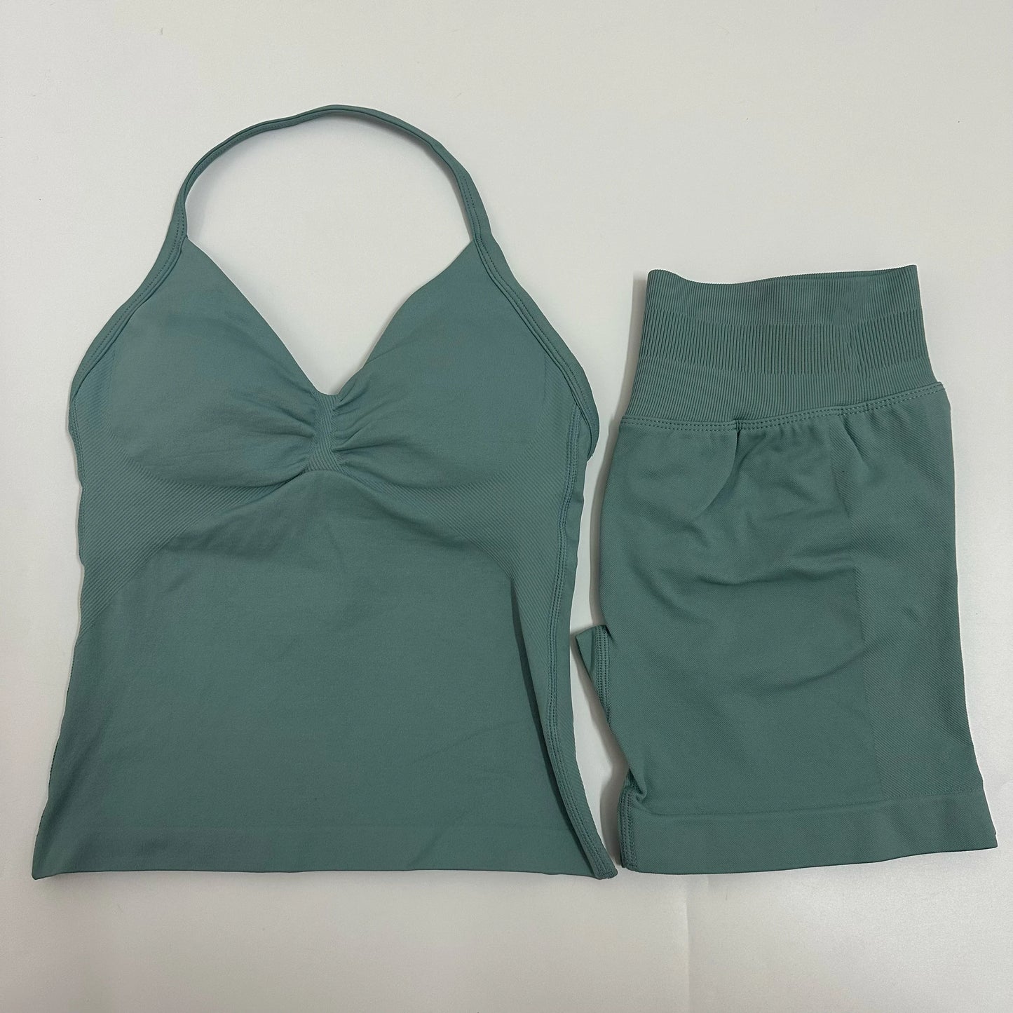 2-Piece Women’s Yoga Set – Seamless Longline Strappy Tank Top & Scrunch Sports Shorts, Summer Workout Gym Outfit