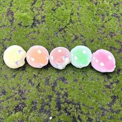 Yell World Capsule Toy – Kinako Mabushi Warabimochi Kawaii Pet Flocked Soft Squeeze Frog Figures