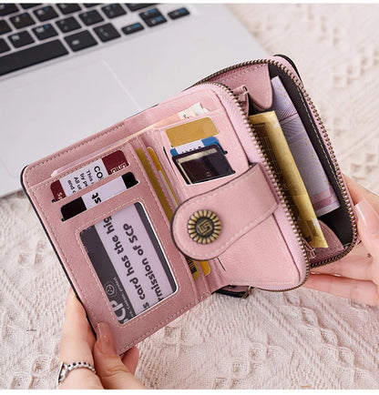 Retro Hollow-Out Short Purse for Women – Multi-Card Zipper Wallet, European & American Fashion Design