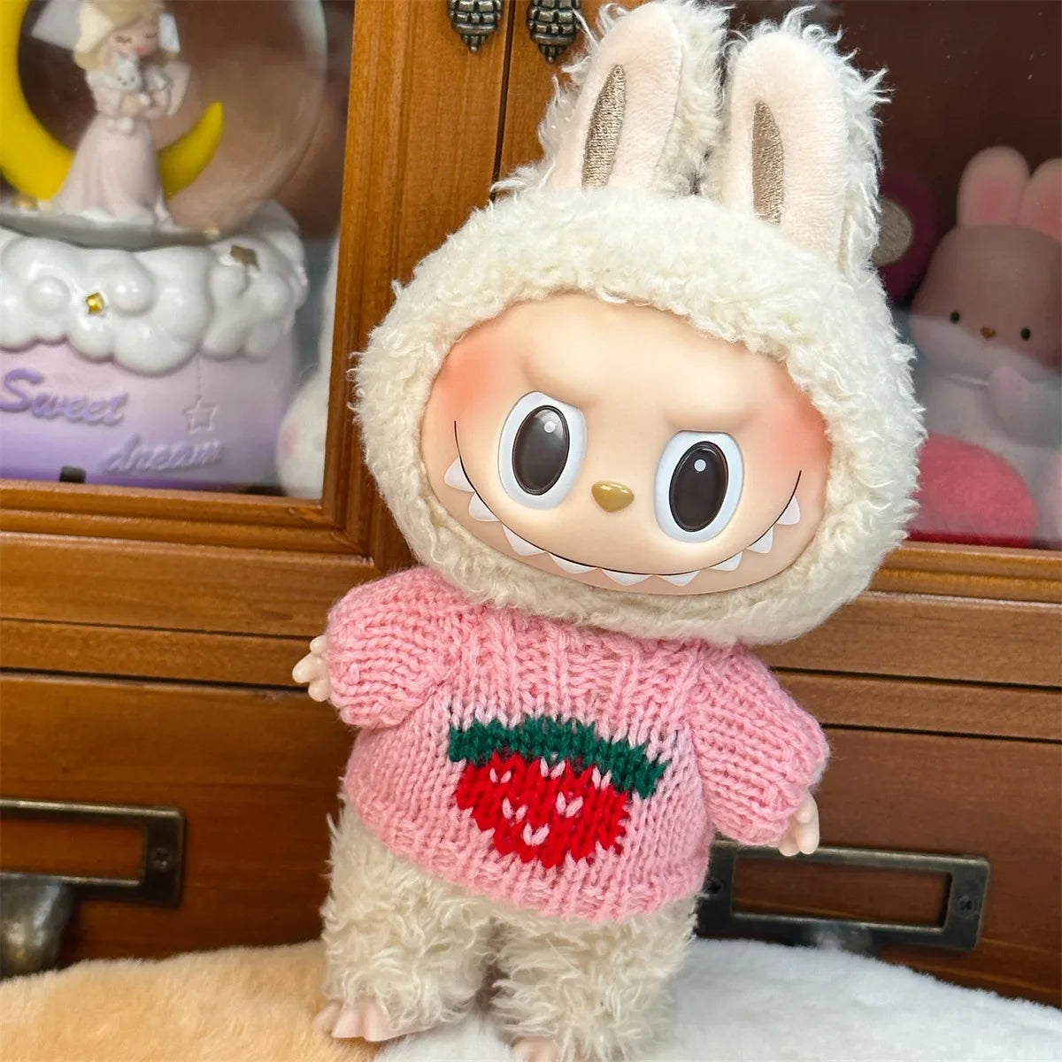 Labubu Striped Sweater Outfit - Matching Hat Pendant, Customizable Doll Accessories