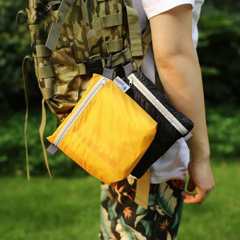 Waterproof Nylon-Silicon Hook Pouch — Portable Zipper Organizer for Camping, Hiking & Travel Storage