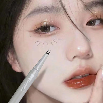 Double-Claw Liquid Eyeliner — Ultra-Thin, Waterproof, Non-Smudge & Sweat-Proof Lower Lash Pen
