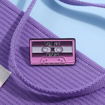 Magnetic Tape Music Series Metal Brooch – Versatile Clothing, Necklace & Badge Accessory with English Style
