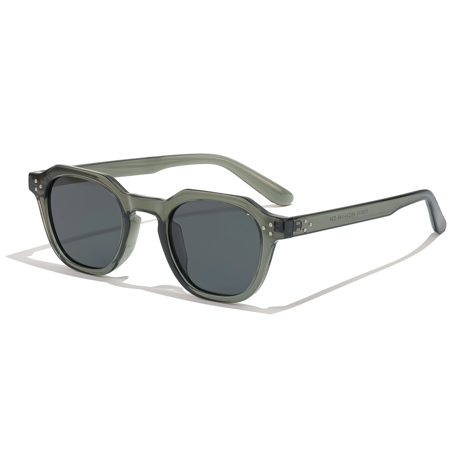 CATERSIDE Retro Polarized Sunglasses – Ultralight TR90 Frame Polygon Style for Men & Women, High-Quality Travel Eyewear