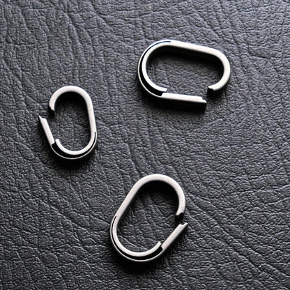 Titanium Alloy Quick-Release Keychain Ring – Mini Car Key Connector Buckle EDC Key Ring Accessory for Everyday Carry