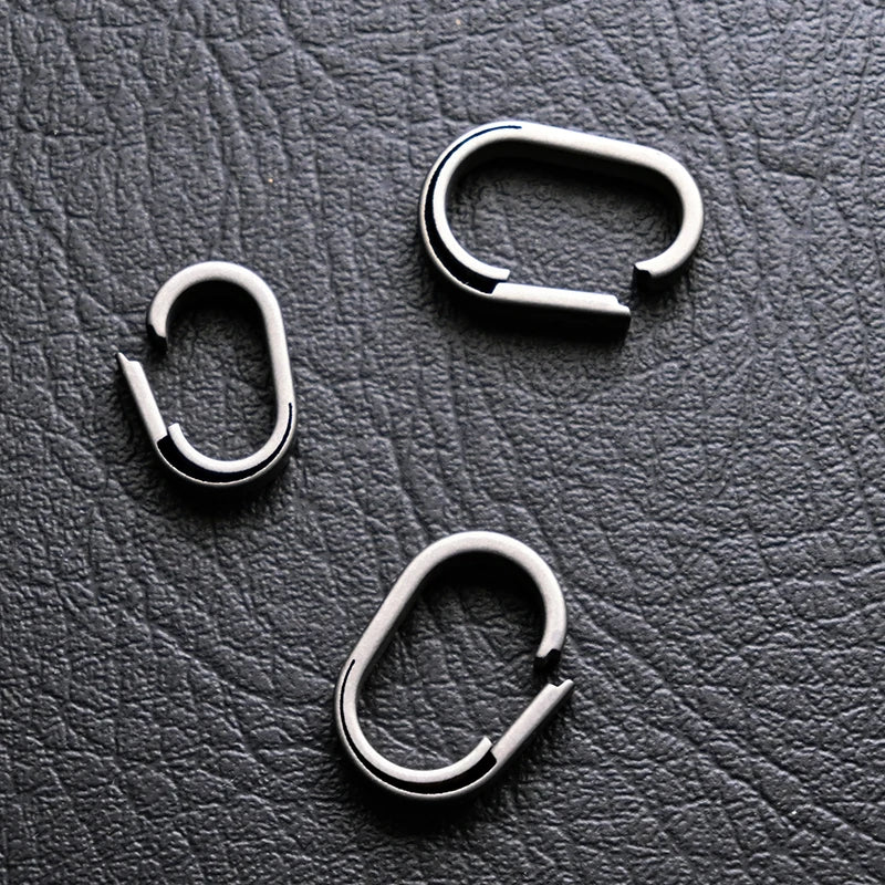 Titanium Alloy Quick Detach Keychain Ring - Mini EDC Car Key Connector Buckle & Key Ring Accessory