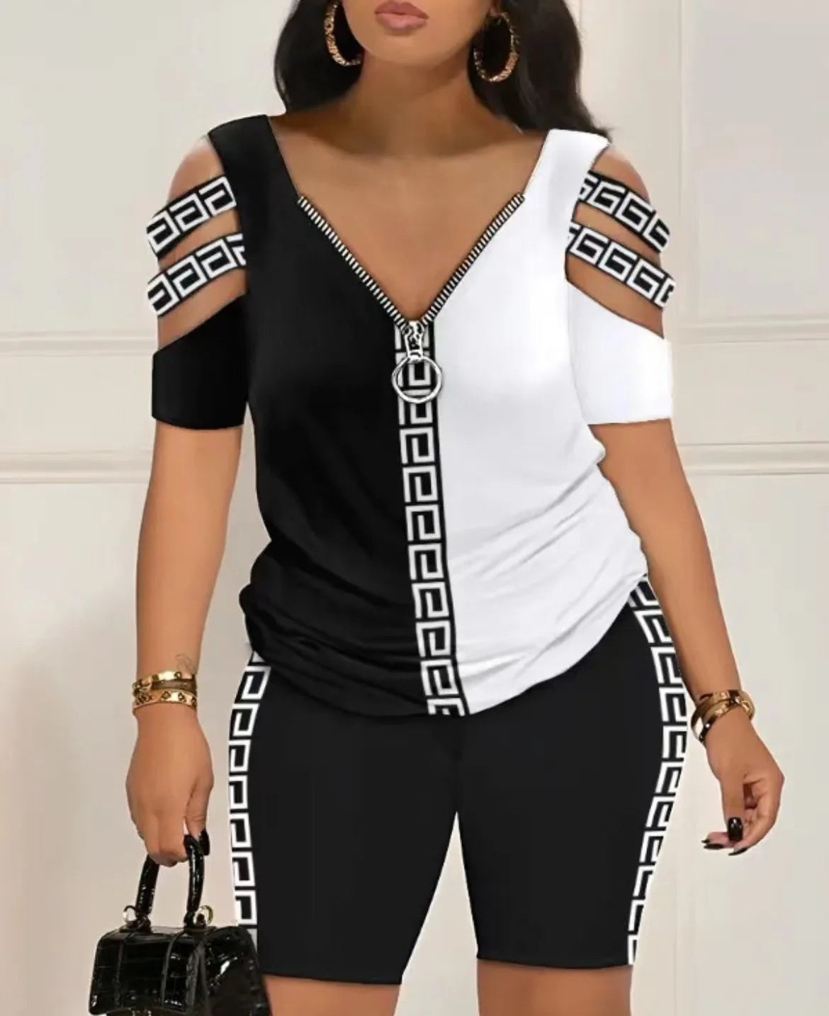 2025 Women’s Summer Two-Piece Set – Sexy Casual T-Shirt & Shorts Outfit, Loose Printed Top