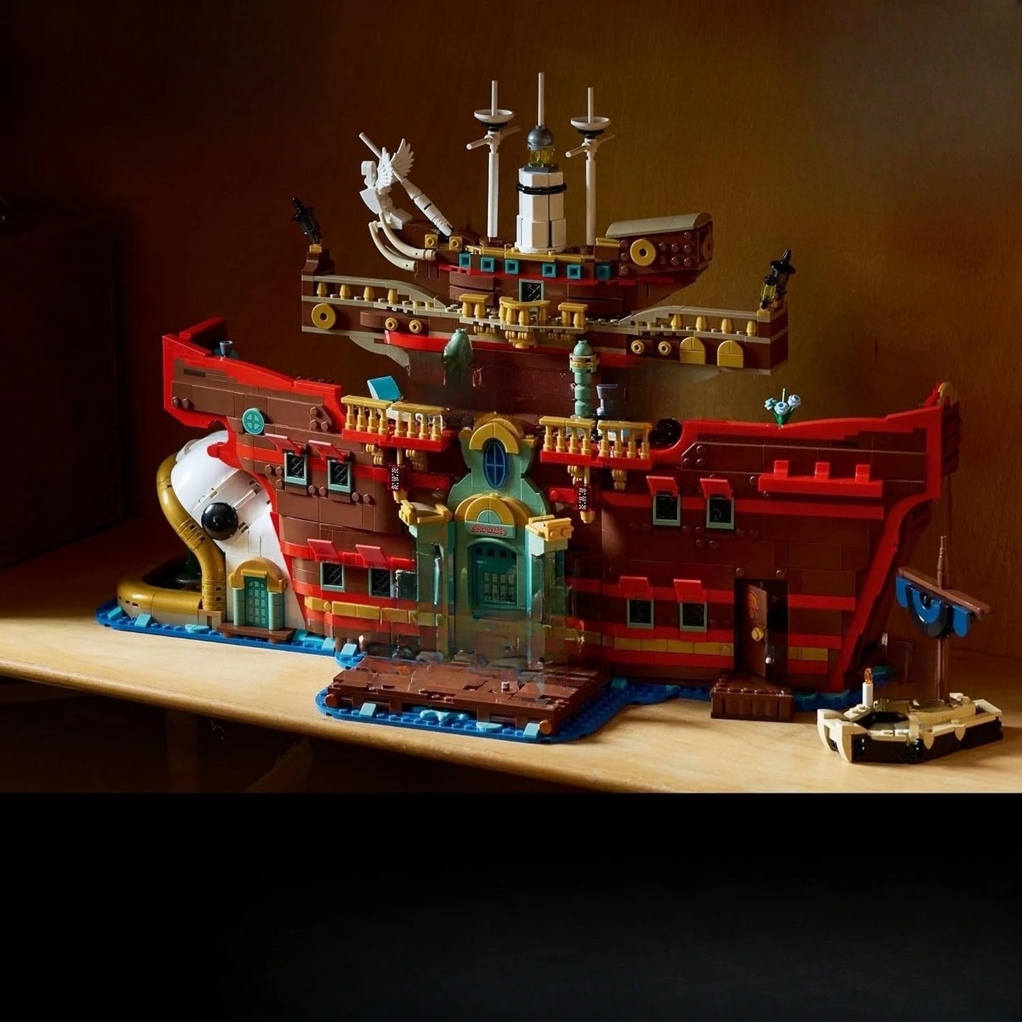 Floating Restaurant Building Blocks Set 3402 PCS – Compatible Construction Bricks Christmas Gift 75640