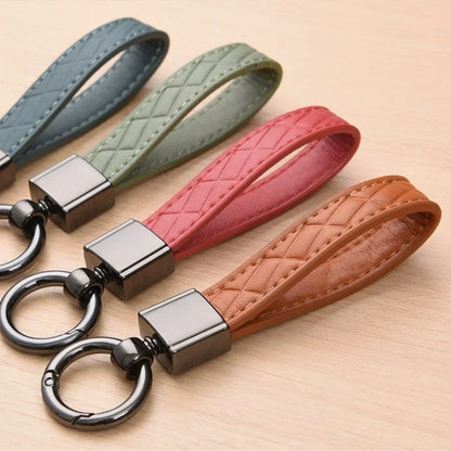 5-Color Genuine Leather Plaid Keychain – Luxury Black Buckle Car Key Ring for Men & Women, Gift for Friends