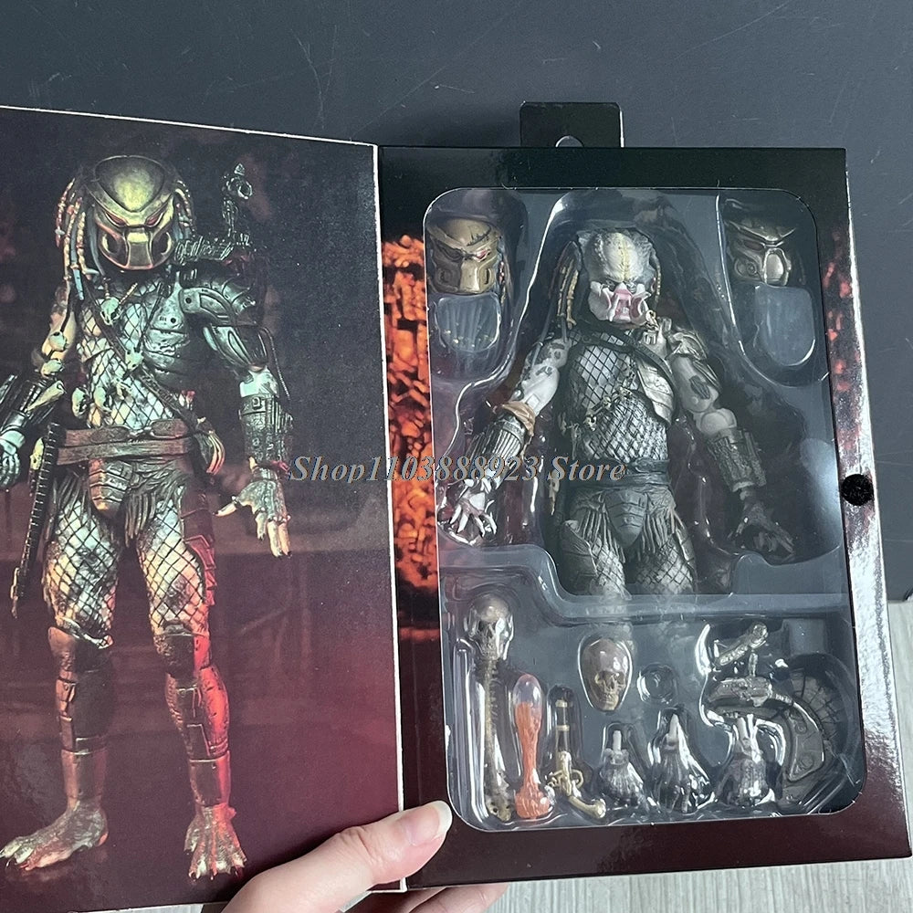 NECA Predator Figure — Ultimate Shaman Elder Armored Jungle Hunter with Snake Vision, Alien Model Toy Gift