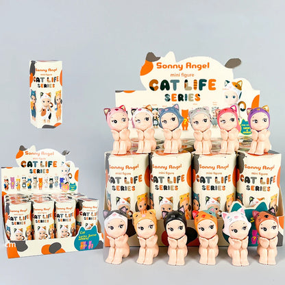 Anime Angel Cute Doll — Dreaming Sitting Mini Figure Ornament for Kids & Collectors