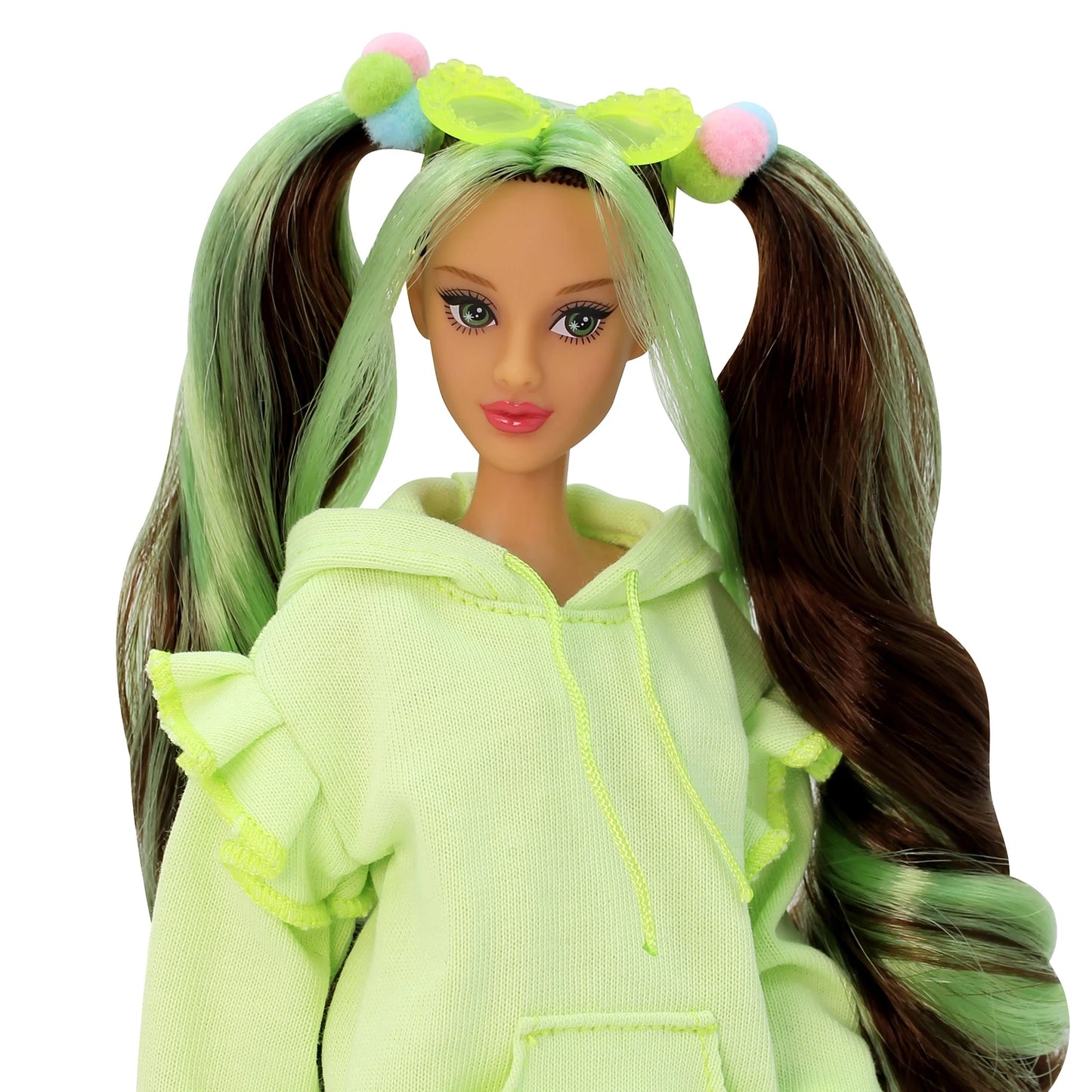 DEFA Lucy Love Fashion Doll – Green Pocket Hoodie, Layered Ruffled Skirt & Chunky Platform Boots