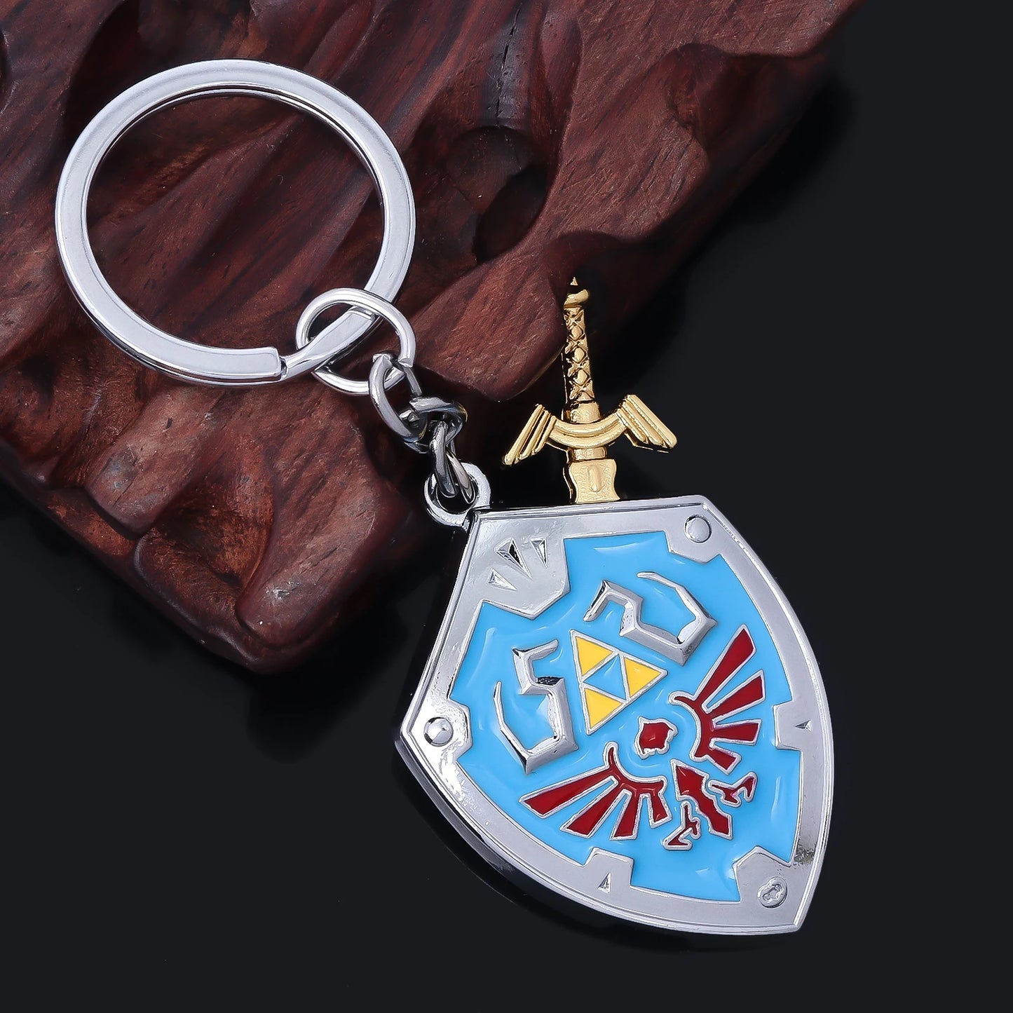 Zelda Hylian Shield & Master Sword Keychain – Cosplay Pendant Keyring for Fans