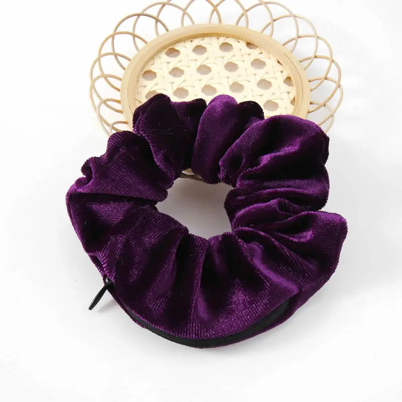 Portable Hidden Safe Hair Tie Storage Case – Secret Scrunchie with Zipper for Cash, Key & Jewelry (Travel/Outdoor)