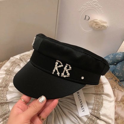 Designer Women’s Winter Newsboy Cap – Diamond Letter Baker Boy Hat with Visor, Stylish Warm Fashion Hat