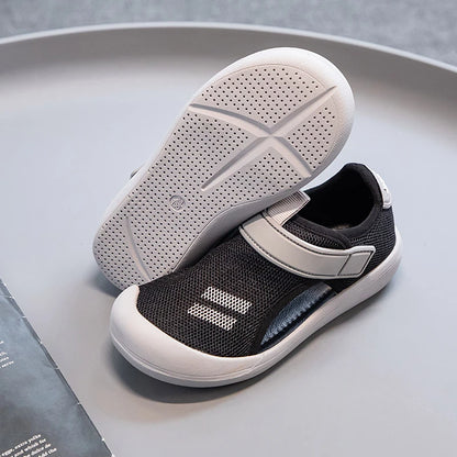 Kids’ Breathable Sport Sandals – Lightweight Summer Beach Shoes, Closed-Toe Casual Sandals for Boys & Girls