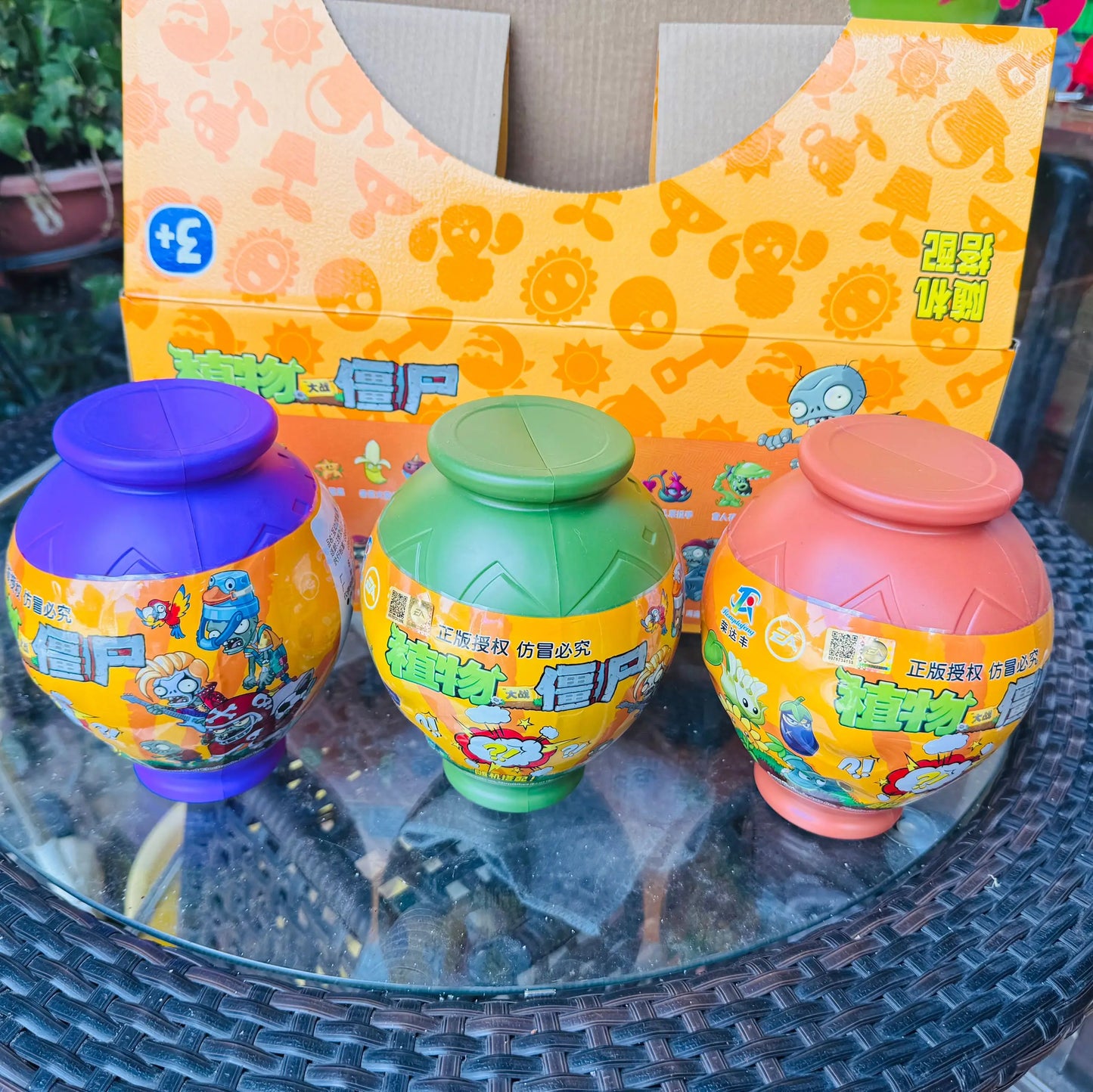 6PCS Plants vs Zombies 2 Clay Pot Blind Box – Sunflower, Peashooter & Zombie Game Figures for Kids Gift