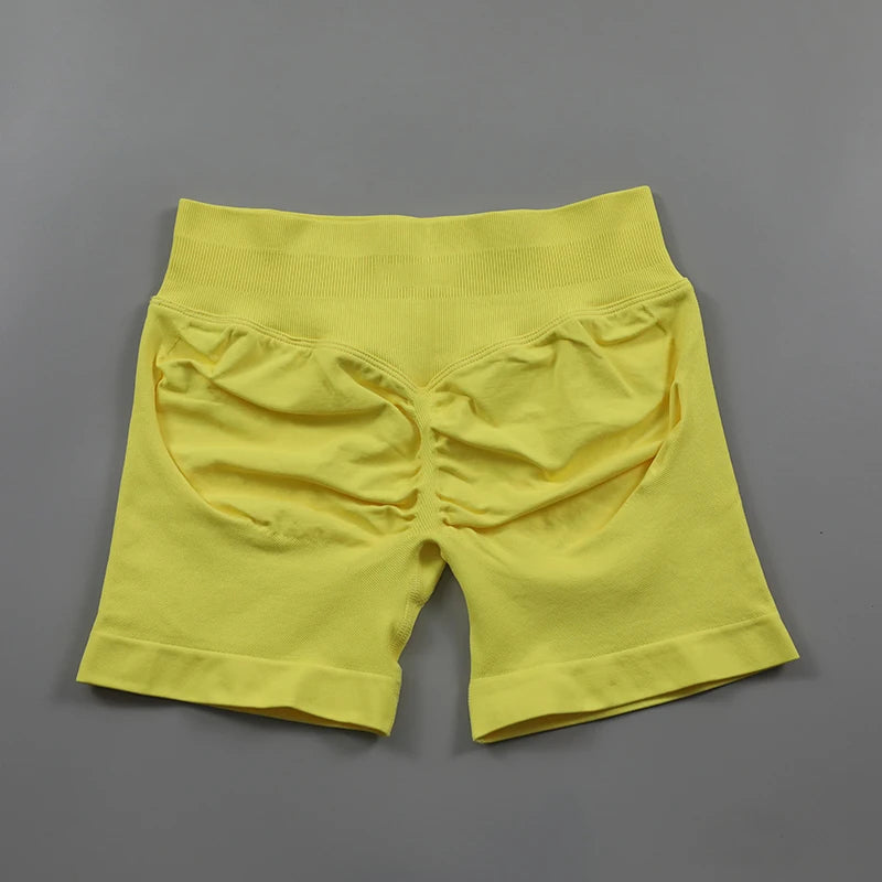 Impact Seamless Scrunch Bum Yoga Shorts – Low Ribbed Waistband, High Stretch Workout & Running Gym Shorts