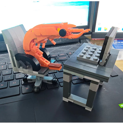 MOC Building Block Shrimp Model – Puzzle Assembly Figurine for Boys and Girls, Creative Internet Celebrity Parody Toy