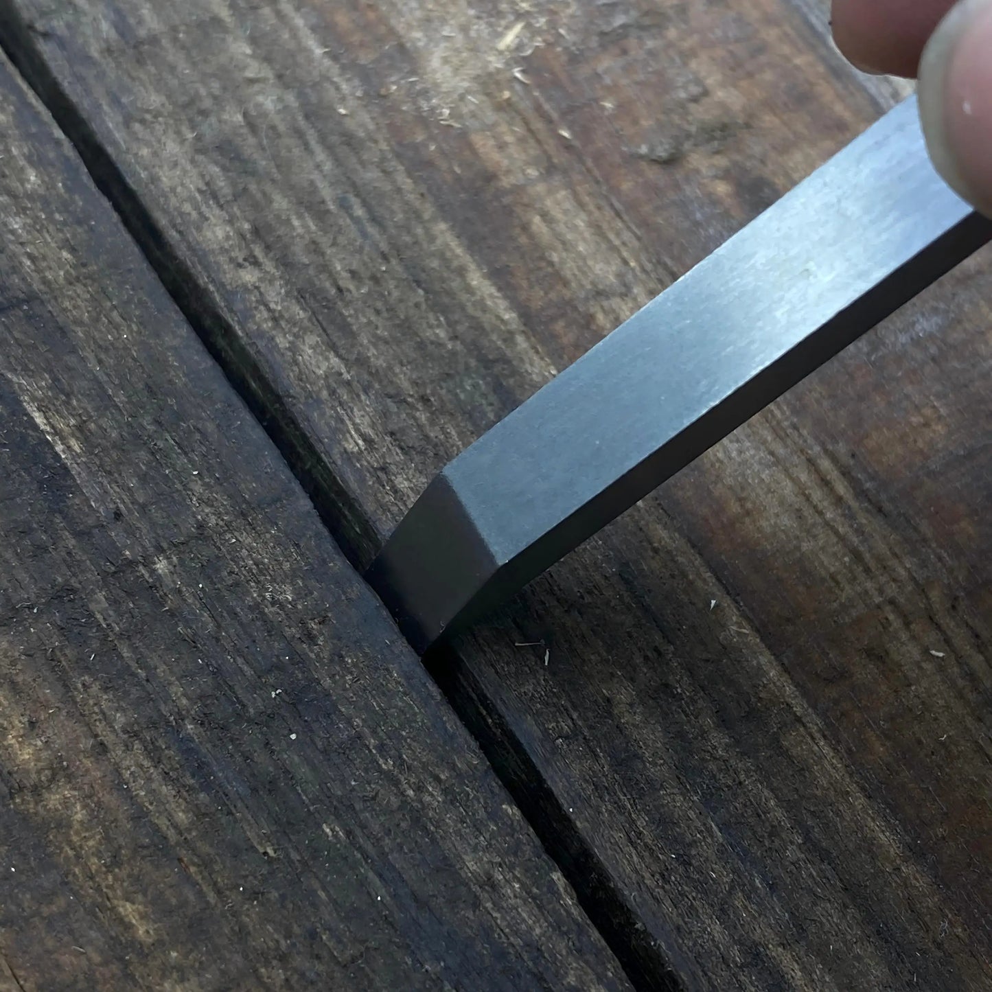 EDC Stainless Steel Pry Bar Keychain – Small Heavy-Duty Pocket Tool for Everyday Carry & Outdoor Activities