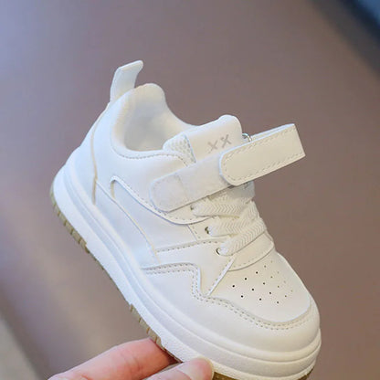 Children’s White Sports Shoes — Spring & Autumn Lightweight Anti-Slip Sneakers, Boys Soft Sole Casual Board Shoes