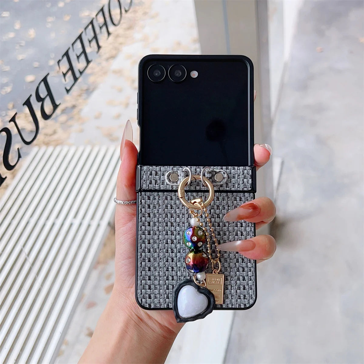 Weaving Leather Heart Pendant Phone Case for Samsung Galaxy Z Flip 7 / 6 / 5 / 4 – Hinge Protection Cover for Z Flip FE Flip6 Flip5 Fashion Protective Case