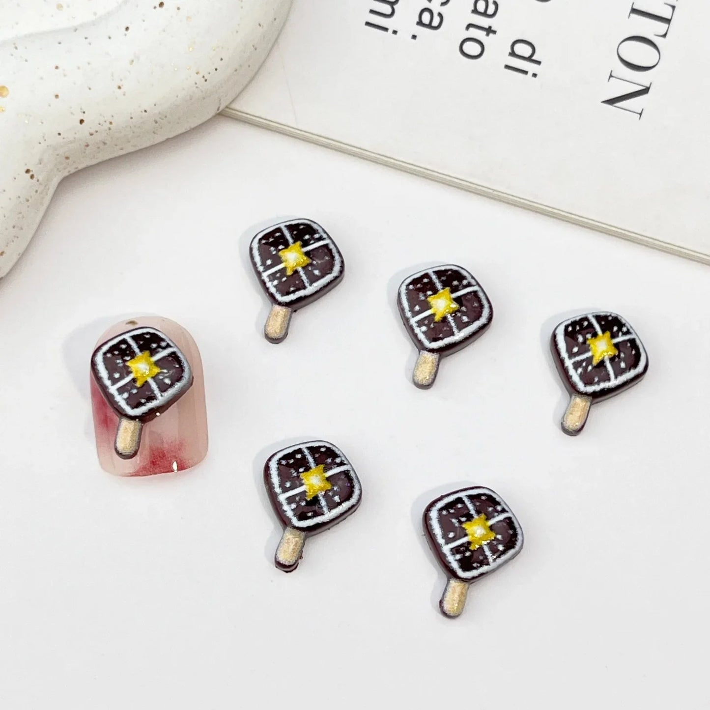 50PCS Mini Resin Christmas Decorations – Cartoon Magic Wand, Chocolate Figurines for Cake, Popsicle, Nail Art, Scrapbook & DIY Crafts