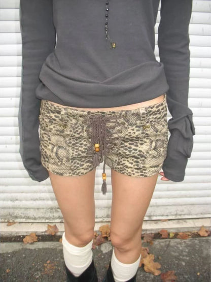 Summer Women’s Y2K Streetwear Gyaru Harajuku Vintage Low Rise 2000s Denim Jean Shorts Hot Pants