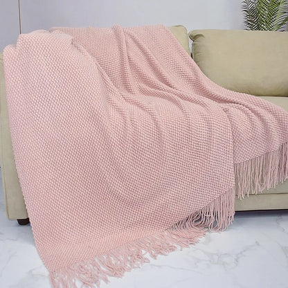 Textile City Knitted Blanket – Thick Waffle Corn Grain Embossed Throw with Tassels, Winter Warm Bedspread 130x240cm