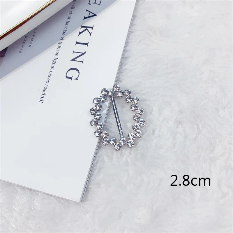 Creative Knot Buckles – Geometric T-Shirt & Scarf Waist Tightening Buttons, Clothing Accessories