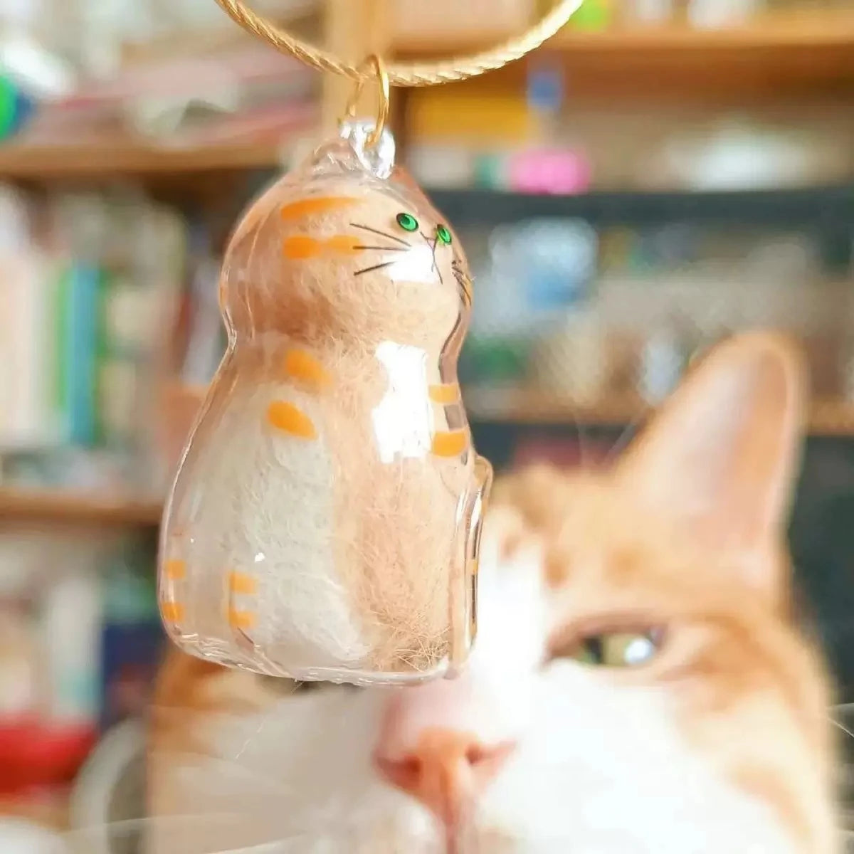 Ginger Cat Keychain Pendant – Siamese Calico Backpack Charm, Hair Storage Box Hanging Pet Grooming Travel Accessory