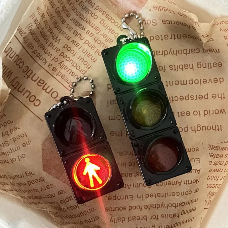 1/2Pcs Simulation Electronic Traffic Light Keychain – Mini LED Pedestrian Light Toy, Kids Cognitive Gift Pendant