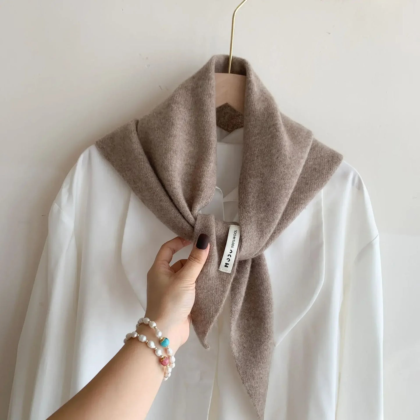 Women’s Wool Triangle Scarf – Multi-Functional Knitted Headscarf