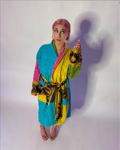 Luxury Plush Unisex Bathrobe - Ultra-Soft Long Sleeve Spa Robe with Sash and Pockets
