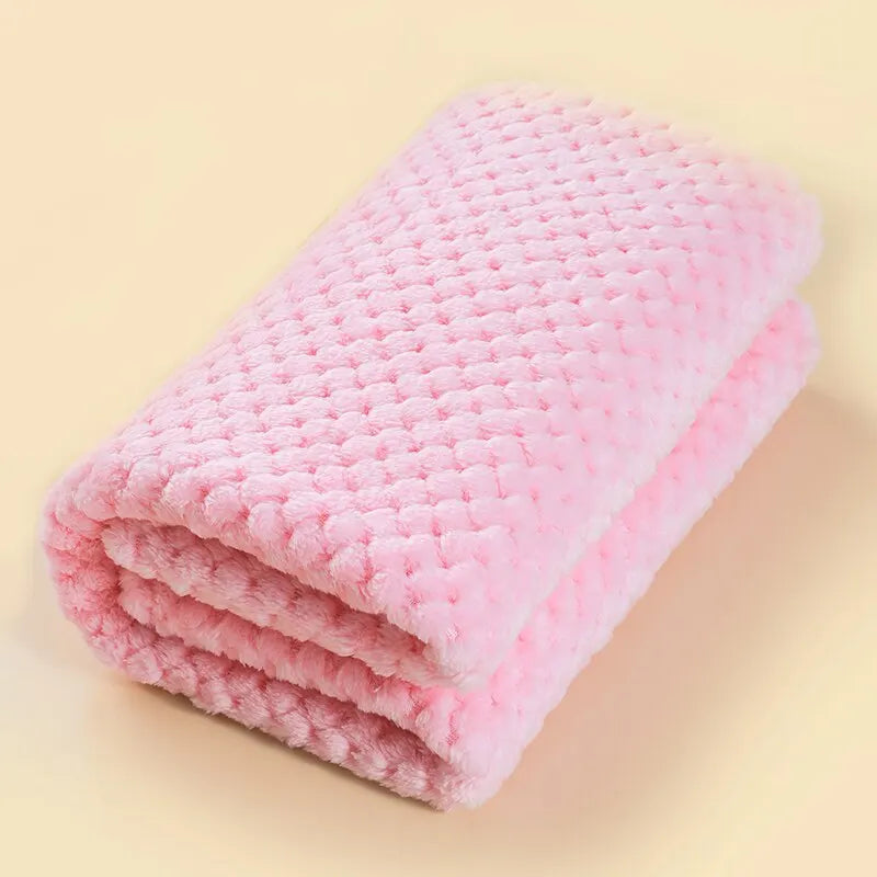 70x100cm Baby Blanket – Thick Flannel Solid Color & Pineapple Plaid Swaddle, Sofa & Throw Blanket for Kids