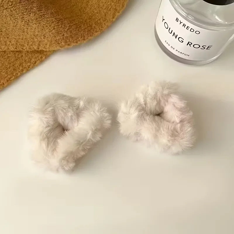 Plush Cat Ear Hair Clips - Soft Cute Princess Hair Accessories for Women and Girls, Autumn Winter Hair Claws