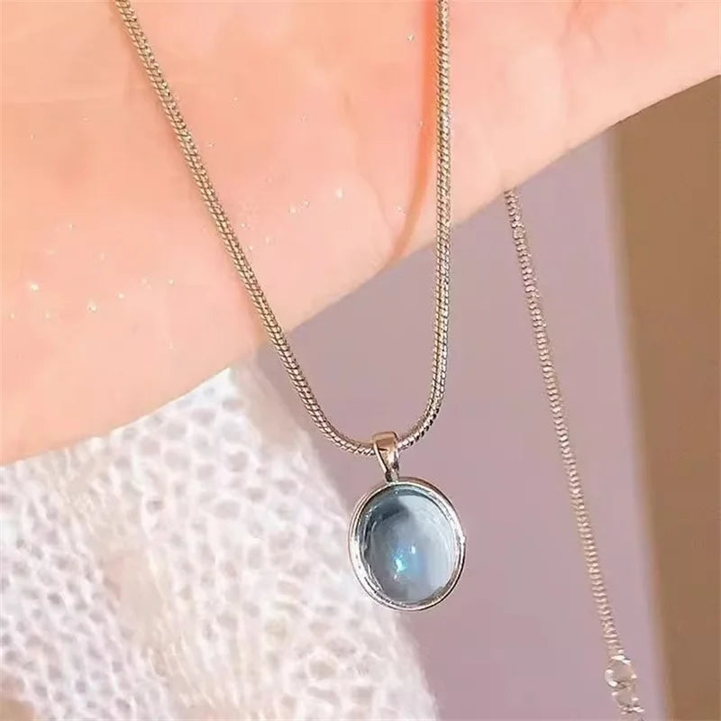 Retro Oval Aquamarine Pendant Necklace — Simple Luxury Snake Chain Jewelry for Women & Girls, Fashionable Gift Accessory
