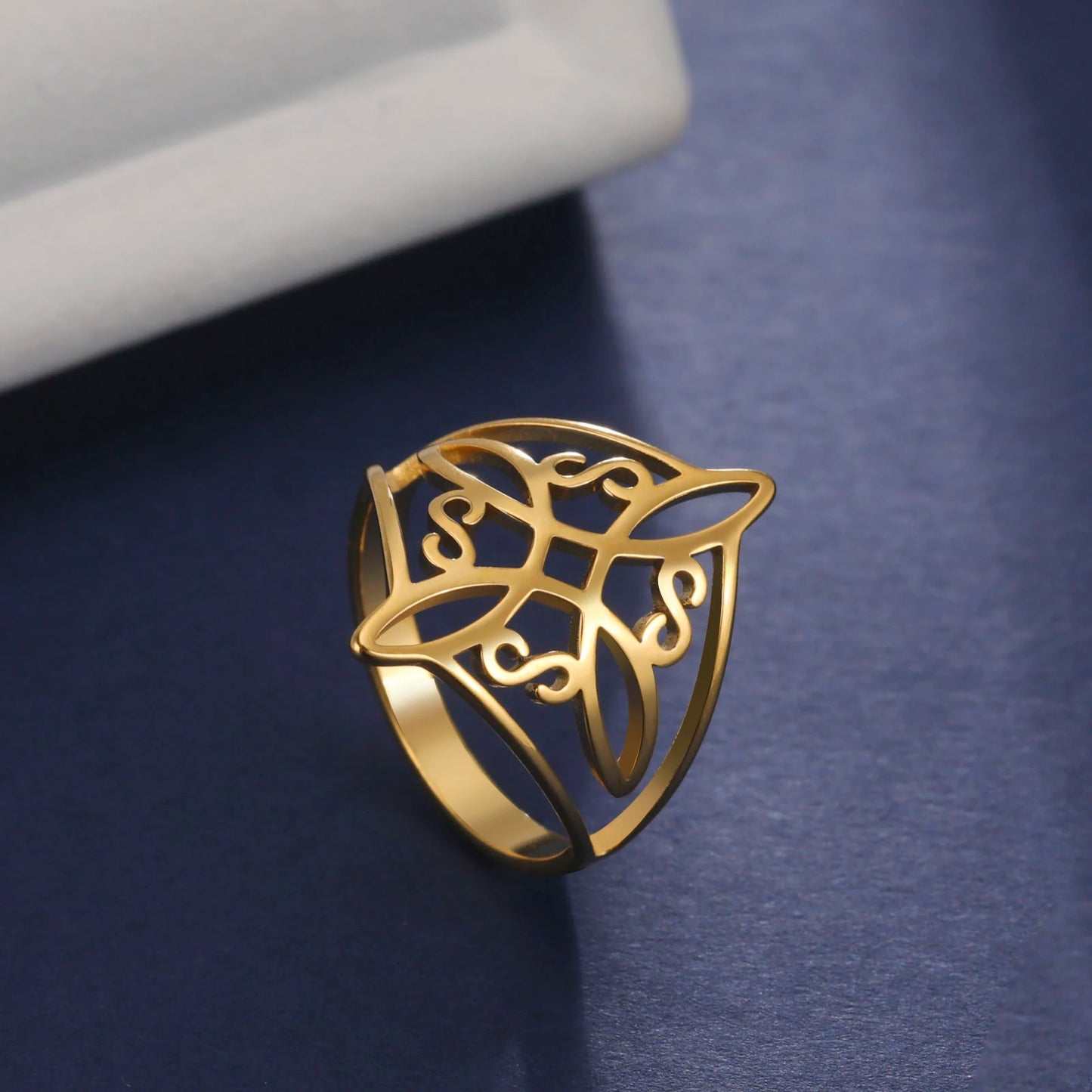 Witch Knot Stainless Steel Ring – Wiccan Celtic Knot Amulet, Good Luck & Protection Jewelry for Men & Women