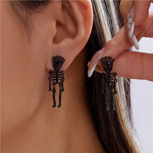 Funny Fly Stud Earrings - Realistic Insect Halloween & Party Jewelry for Women