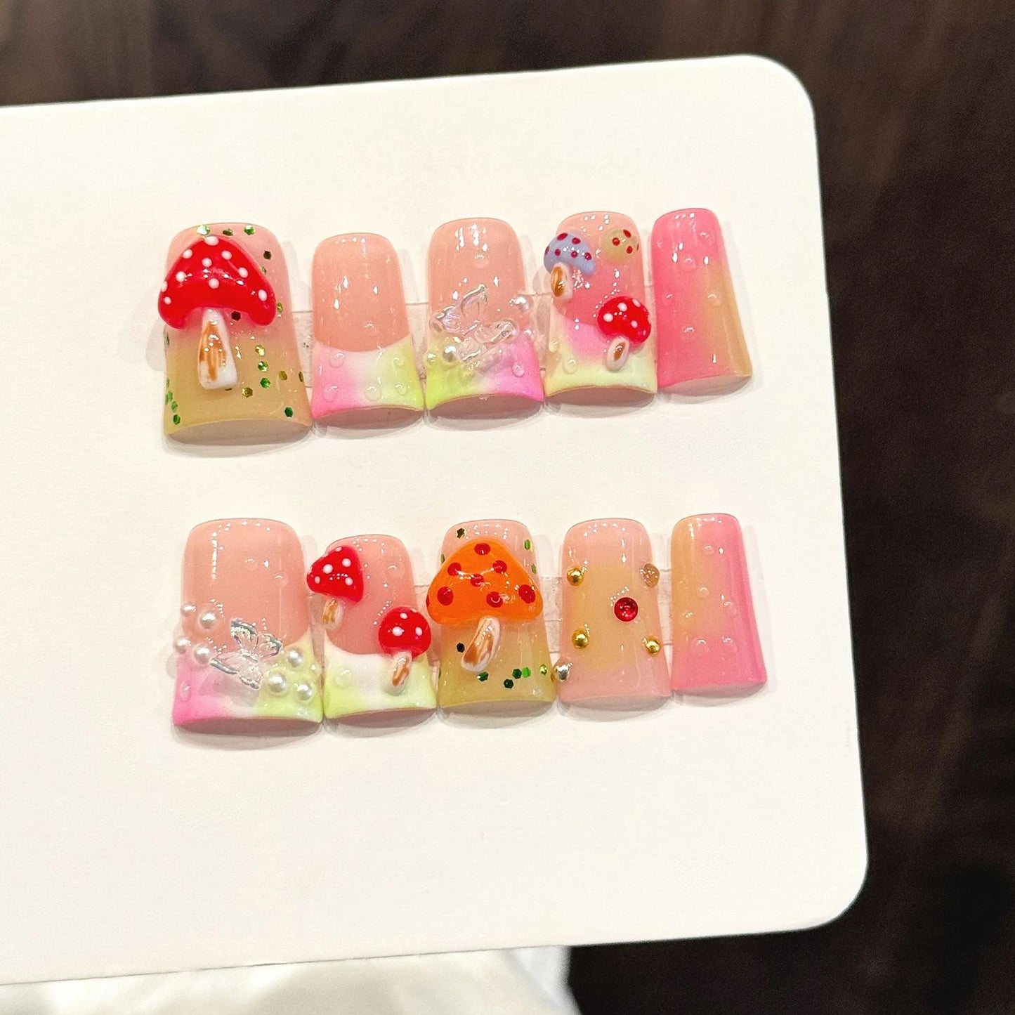 10-Piece 3D Flower Press-On Nails - Elegant French Duckbill Artificial Detachable False Nails