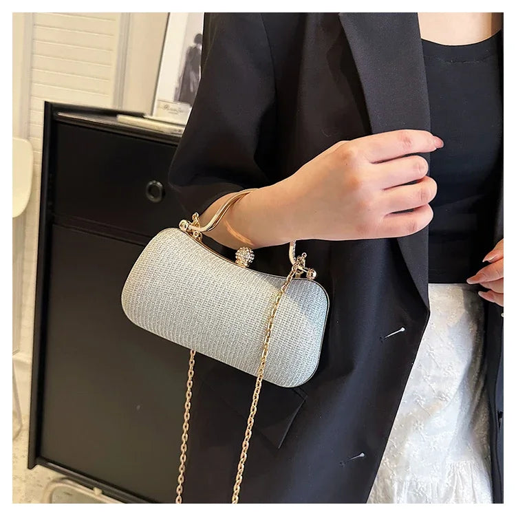 Women’s Chain Evening Shoulder Bag – Vintage Crossbody Handbag Dinner Party Underarm Satchel