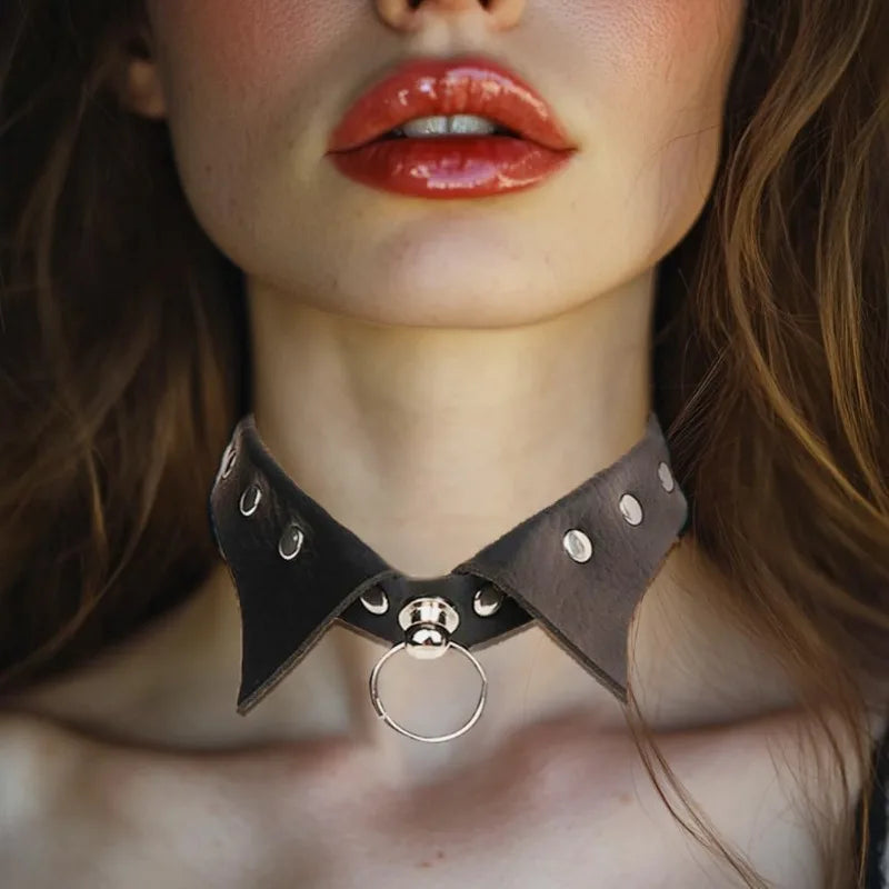 Black Gothic Leather Choker Necklace – Punk Style Neck Jewelry for Women & Alternative Fashion