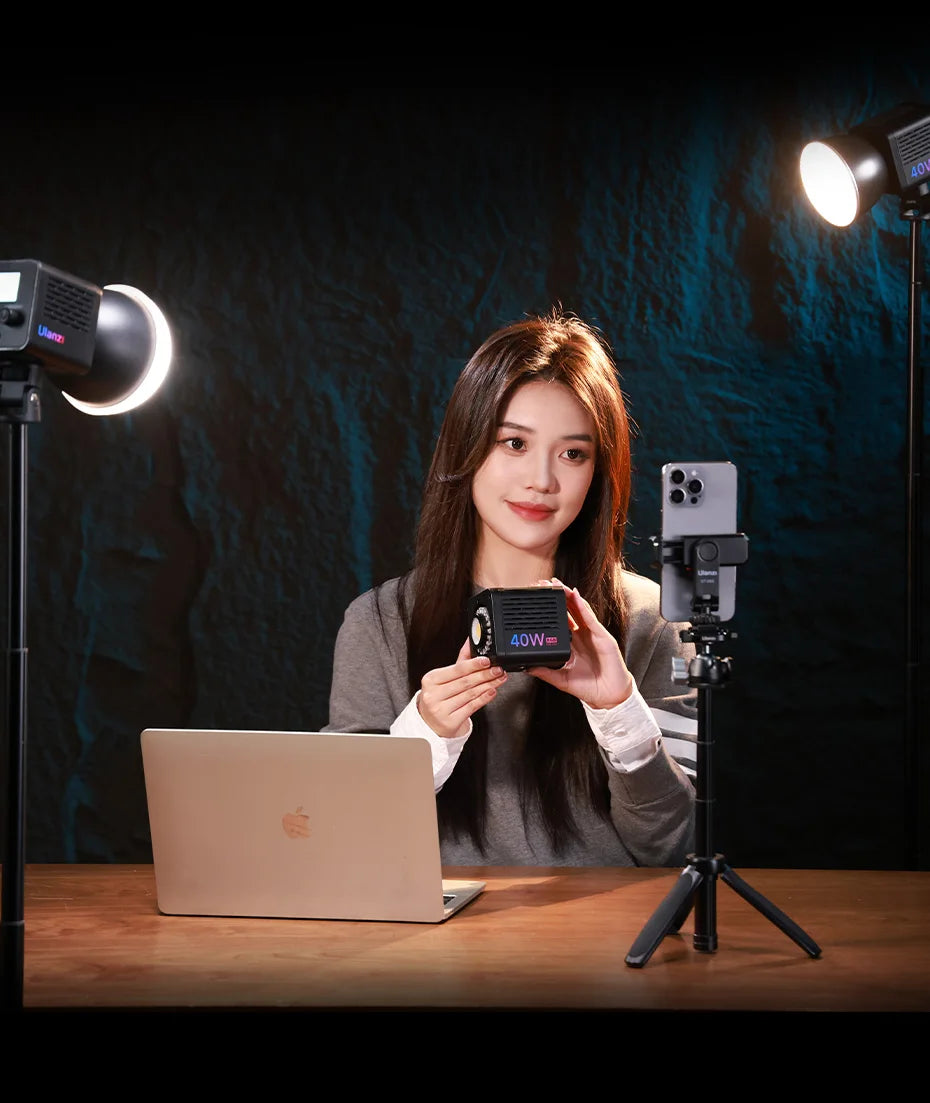 Ulanzi L024 40W RGB Video Light – 2500-6500K Bi-Color, 0-359° RGB COB Light with Mini Bowens Mount & 3400mAh Fill Light