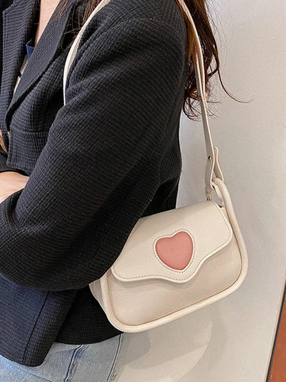 Women's Slanting Cross Bag: Retro Saddle Bag, Fashionable Hundred Love Design - Niche Shoulder Bag