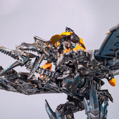 BAIWEI TW-1104 Strafe Transformation Robot Figure – 27cm Action Toy