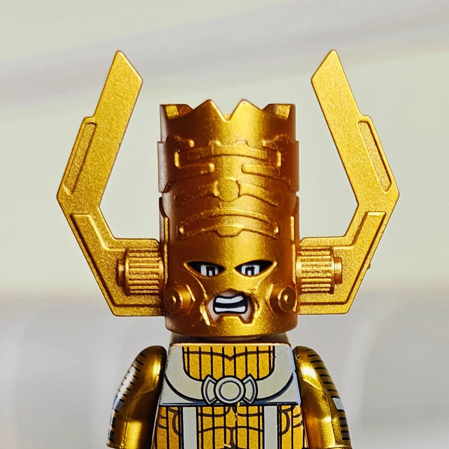 Electroplated Chrome & Gold Mini Building Block Action Figures – Collectible Toy Set