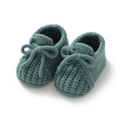 Newborn Baby Shoes — Knitted First Boots for Boys & Girls, Solid Toddler Bed Footwear 0-18M