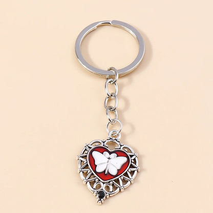 Retro Gothic Punk Heart Cross Keychain – Metal Flower Key Ring Pendant for Car Keys, Handbag Decor & Jewelry Gift