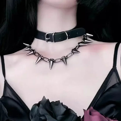 Fashion Punk Spike Choker Necklace – Goth Rivet Metal Chain Collar for Unisex Rock & Nightclub Jewelry