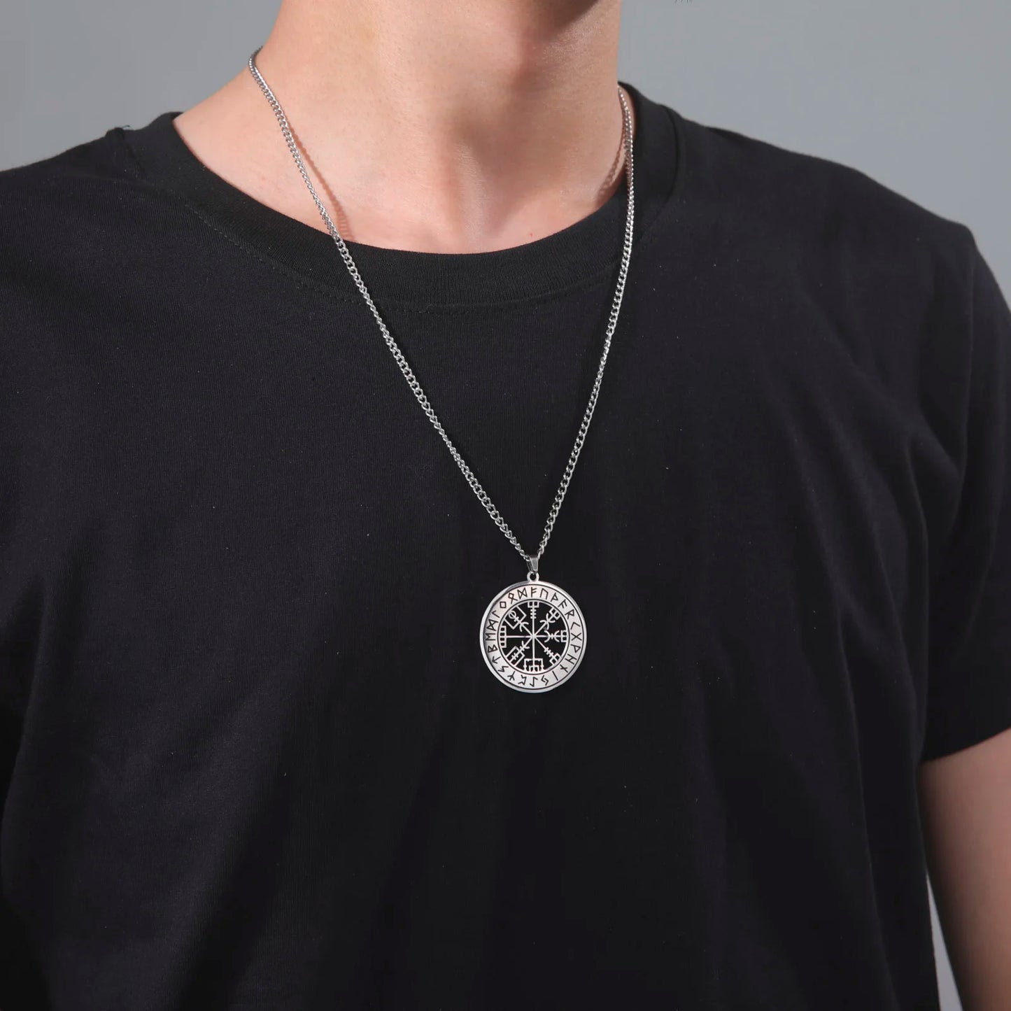 Viking Nordic Rune Compass Necklace – Stainless Steel Triquetra Amulet Pendant Jewelry Gift
